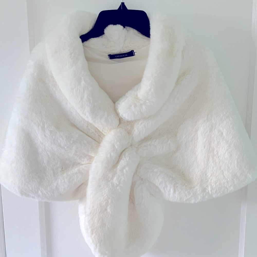🤍Wedding 💒❄️Soft faux fur white Shaw for wedding